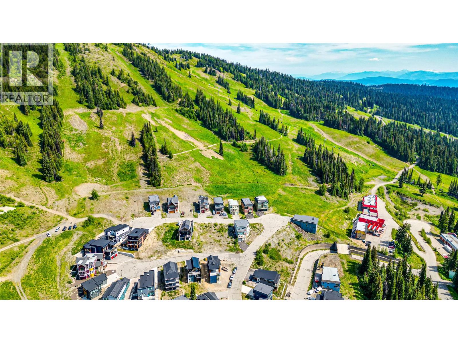 520 Arnica Lane, Silver Star, British Columbia V1B 3M1 - Photo 4 - 10395132