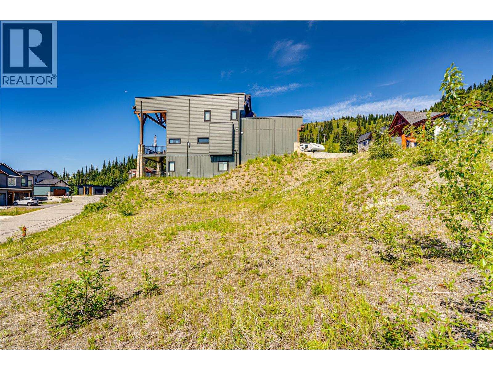 520 Arnica Lane, Silver Star, British Columbia V1B 3M1 - Photo 23 - 10395132