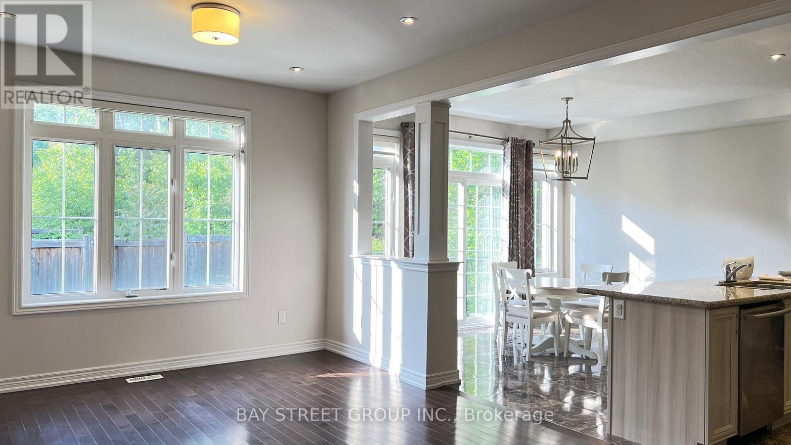 116 Riding Mountain Drive, Richmond Hill, Ontario  L4E 0V1 - Photo 12 - N13579494