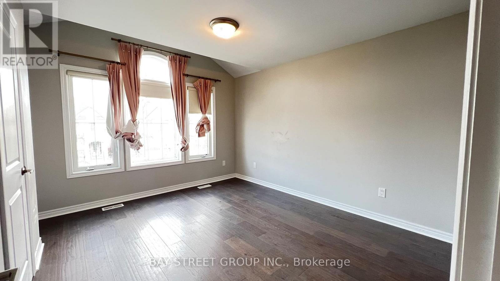 116 Riding Mountain Drive, Richmond Hill, Ontario  L4E 0V1 - Photo 19 - N13579494