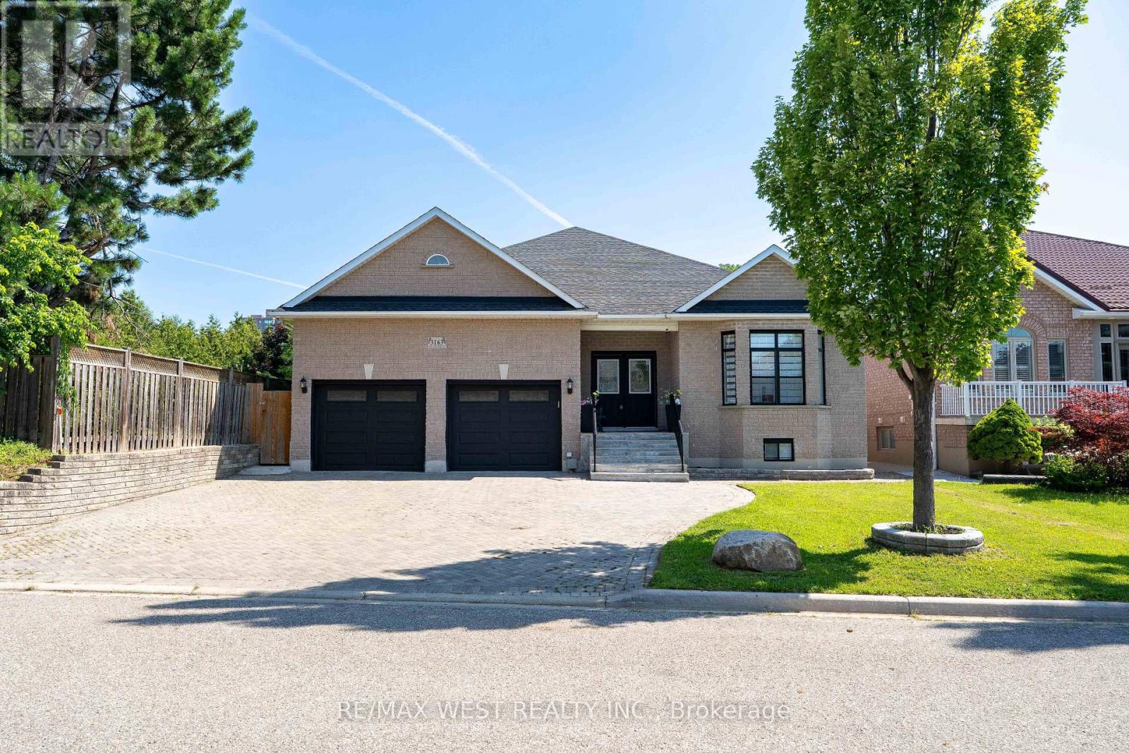 3163 ROLLING STONE COURT, Mississauga, Ontario