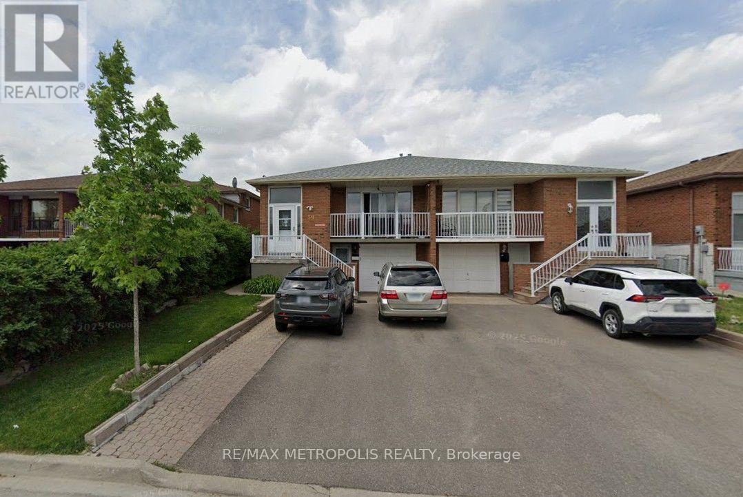 39 JELLICOE CRESCENT, Brampton, Ontario