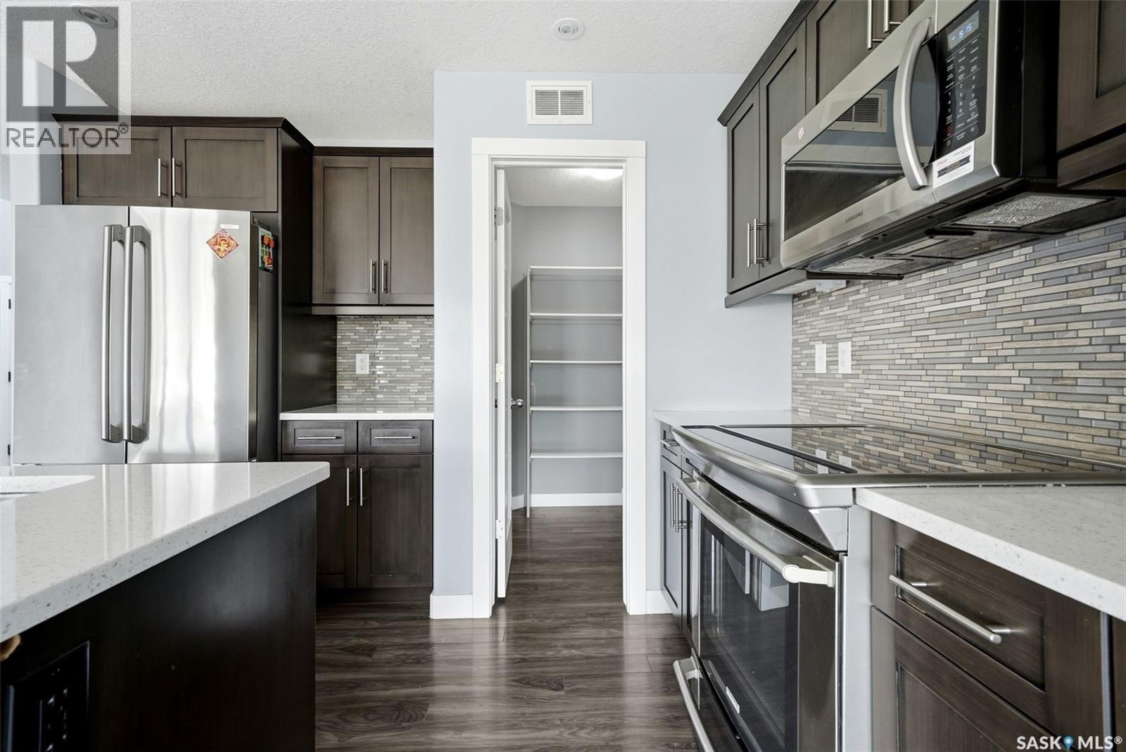 4354 Green Olive Way E, Regina, Saskatchewan  S4V 1P9 - Photo 10 - SK042913