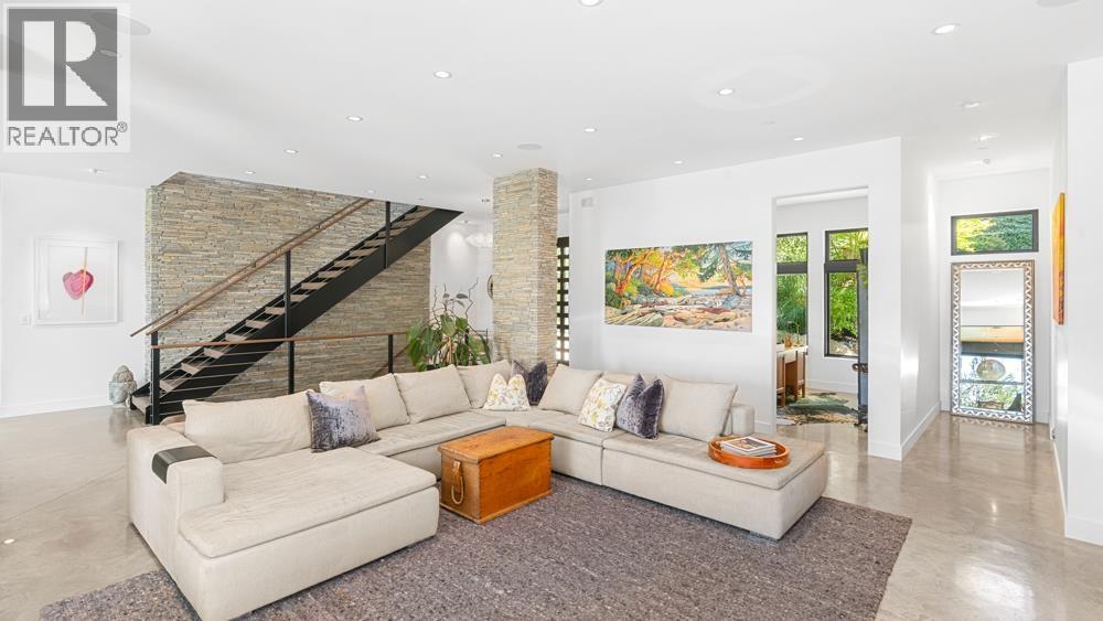 2650 Rosebery Avenue, West Vancouver, British Columbia  V7V 3A2 - Photo 14 - R3147625