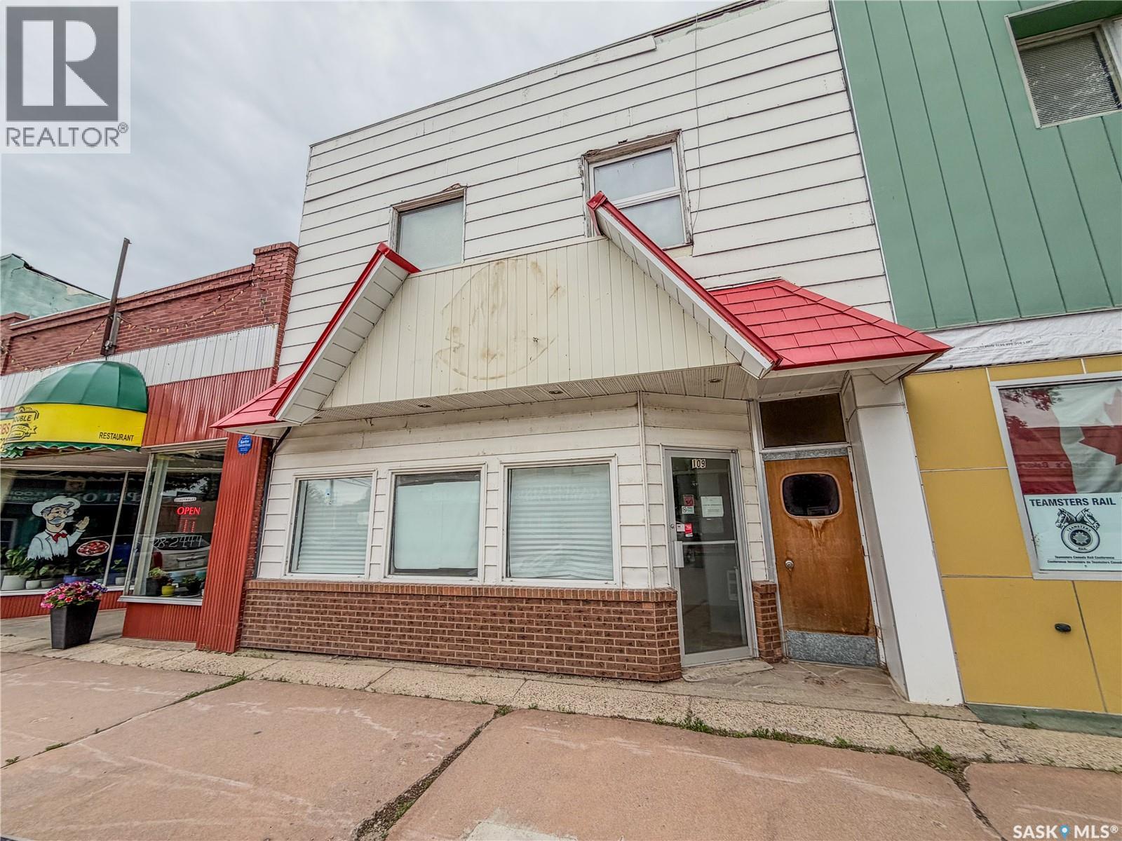 109 3rd AVENUE W, Melville, Saskatchewan
