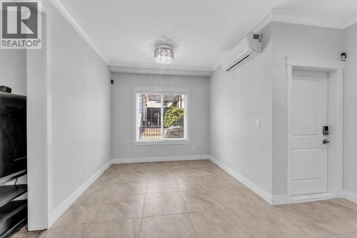 907 Harris Avenue, Coquitlam, British Columbia  V3K 1S2 - Photo 9 - R3147286