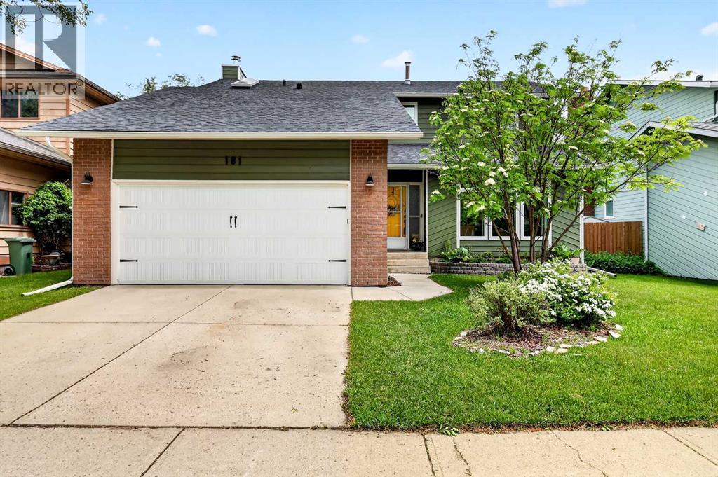 181 Woodhaven Drive, Okotoks, Alberta  T1S 1L8 - Photo 1 - A2326939
