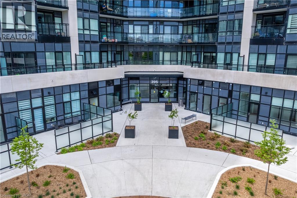 395 DUNDAS Street W Unit# PH21, Oakville, Ontario