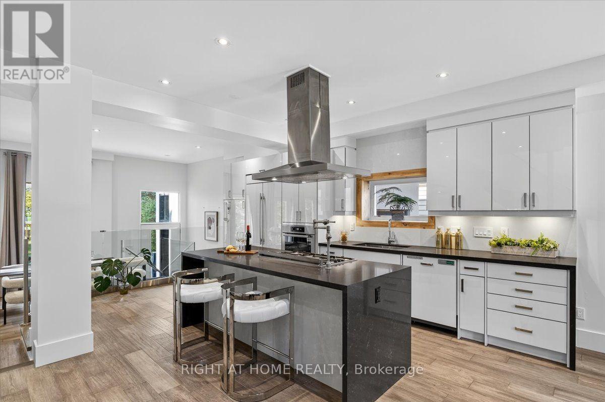 64 Larwood Boulevard, Toronto (Cliffcrest), Ontario  M1M 2M5 - Photo 6 - E13579582