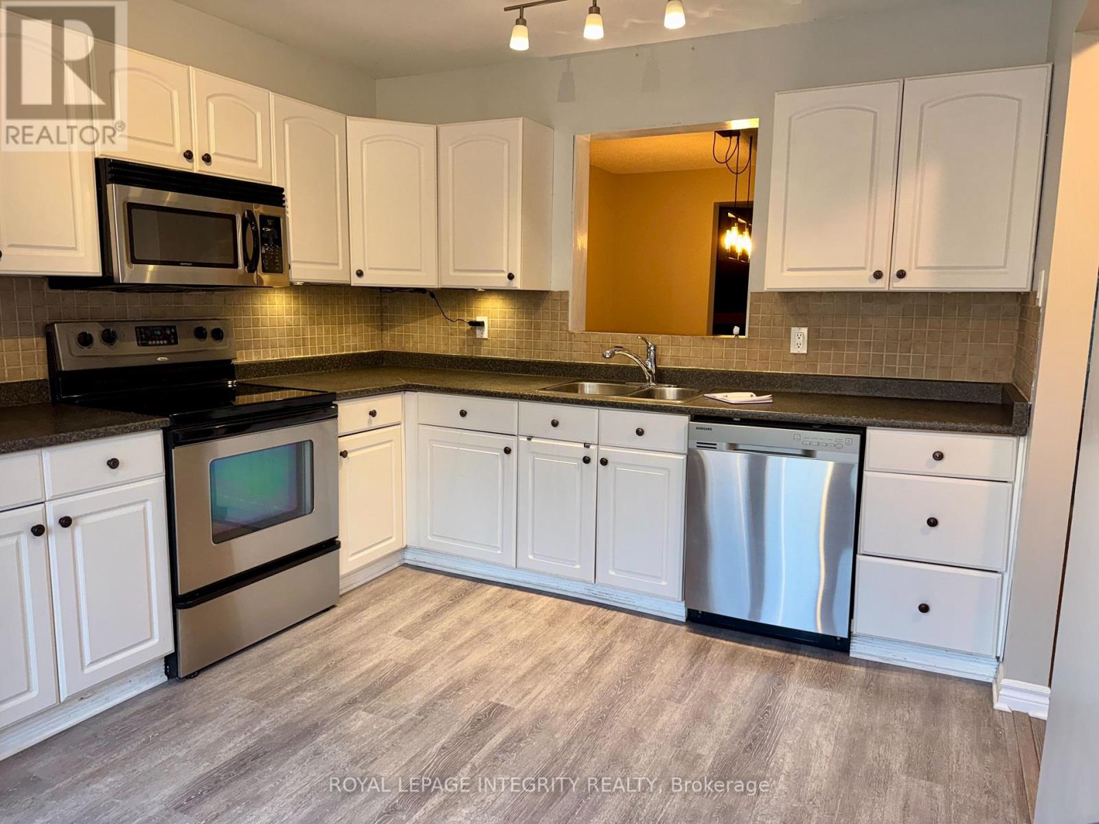 46 Lightfoot Place, Ottawa, Ontario K2L 3M2 - Photo 5 - X13579676