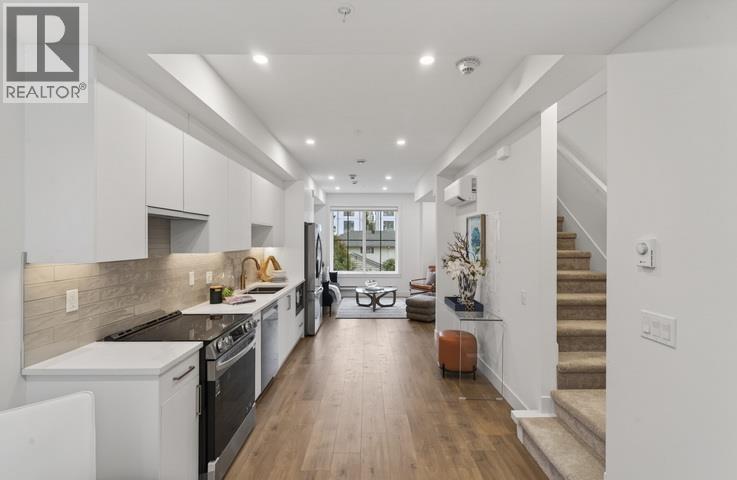 4 8977 Spires Road, Richmond, British Columbia  V6Y 1W6 - Photo 2 - R3147659