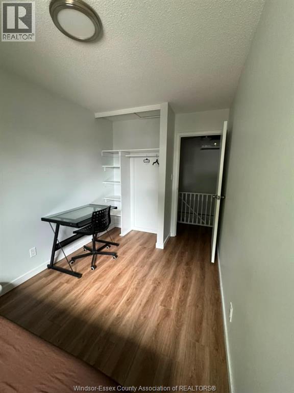 9260 Arncliffe Court, Windsor, Ontario  B8S 4J9 - Photo 8 - 26017114