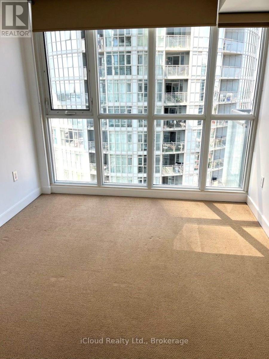 2711 - 15 Iceboat Terrace, Toronto, Ontario  M5V 4A5 - Photo 4 - C13579696