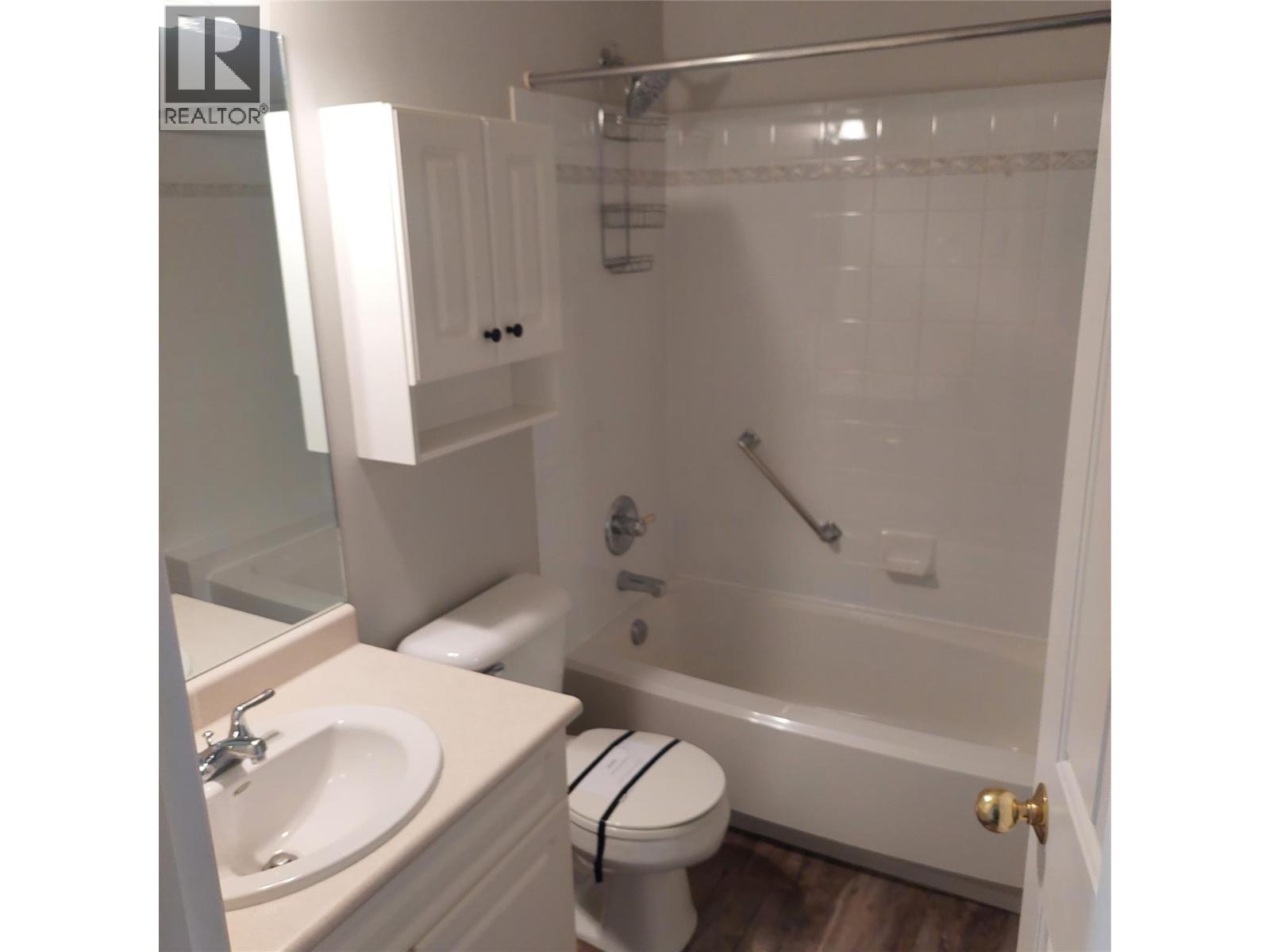 1950 Durnin Road Unit# #206, Kelowna, British Columbia  V1Y 8K5 - Photo 12 - 10395052