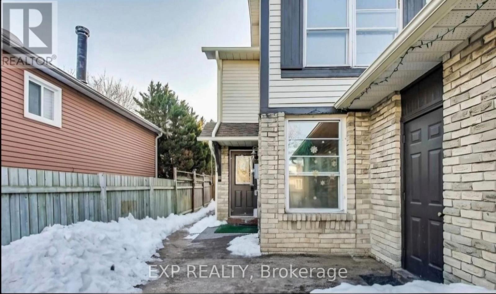 1266 Northmount Street, Oshawa, Ontario  L1G 7M8 - Photo 1 - E13579688