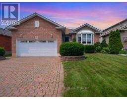 896 SUNDANCE CIRCLE, Oshawa, Ontario