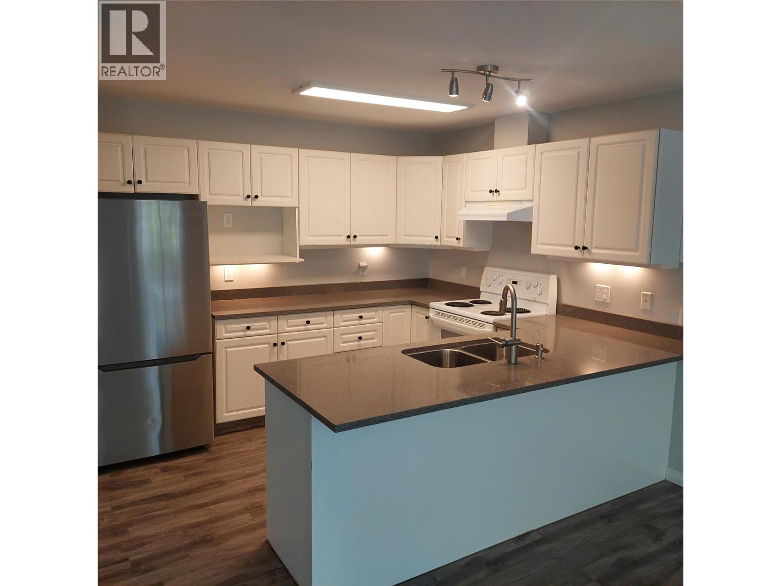 1950 Durnin Road Unit# #206, Kelowna, British Columbia  V1Y 8K5 - Photo 6 - 10395052