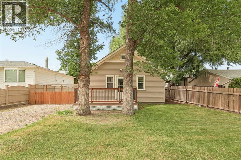 2014 15 Street, Coaldale, Alberta  T1M 1A2 - Photo 1 - A2328780