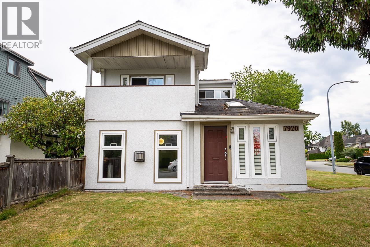 7920 Frobisher Drive, Richmond, British Columbia V7C 4N5 - Photo 2 - R3141577