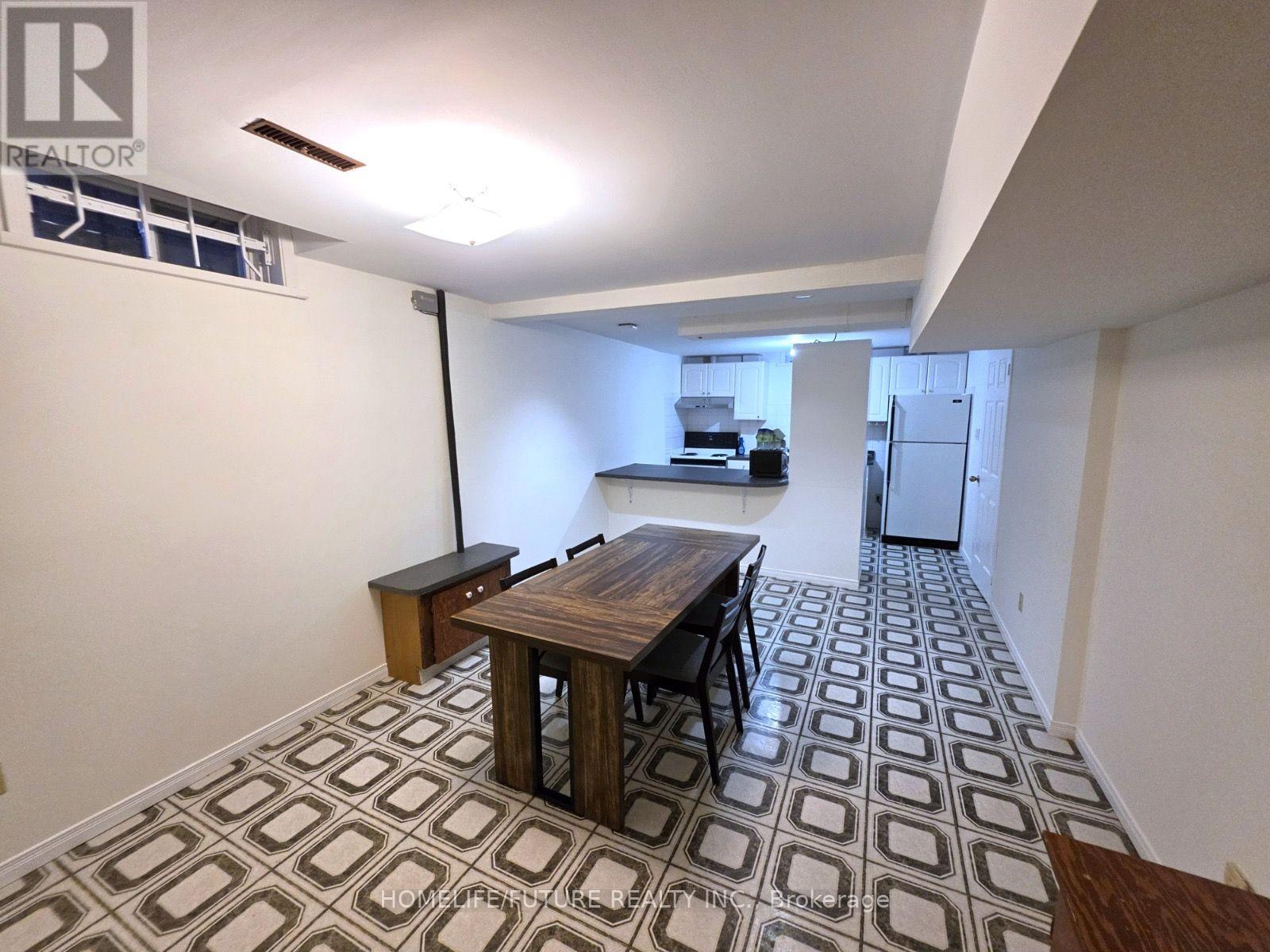 Bsmt - 20 Gaslight Crescent, Toronto, Ontario  M1C 3S8 - Photo 2 - E13579724