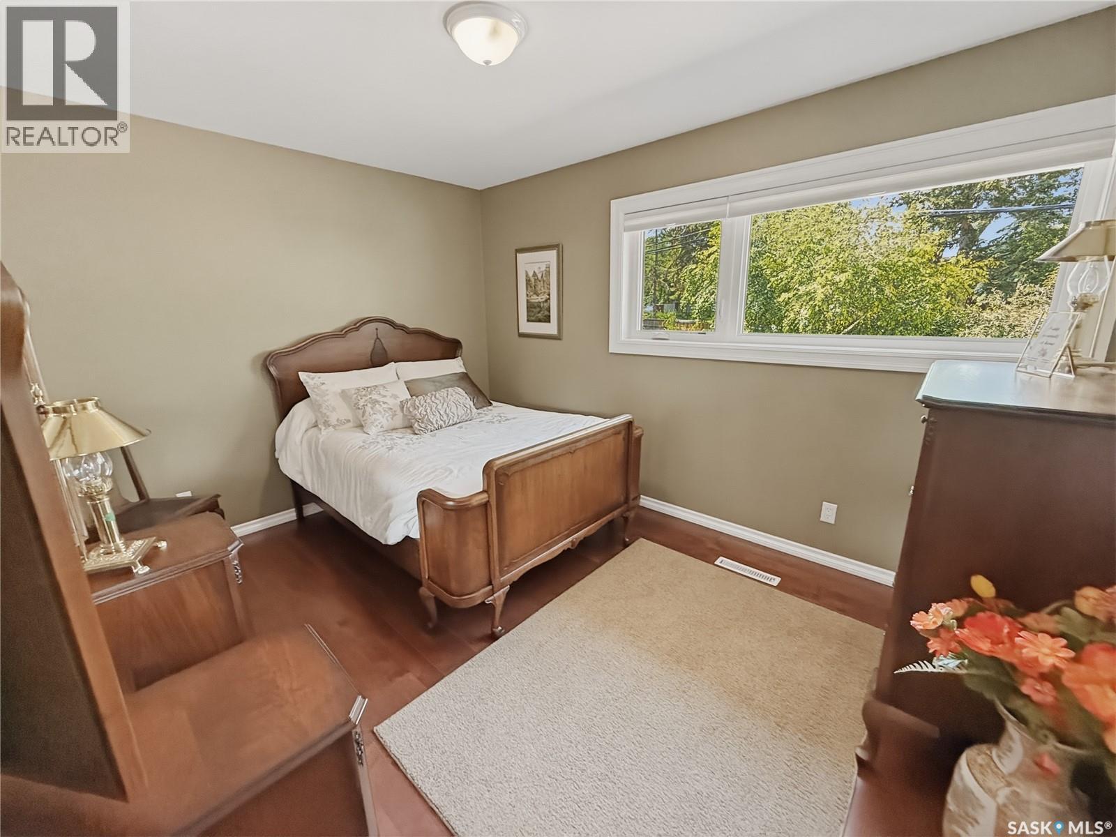 1165 North Hill Drive, Swift Current, Saskatchewan  S9H 1X8 - Photo 18 - SK042857