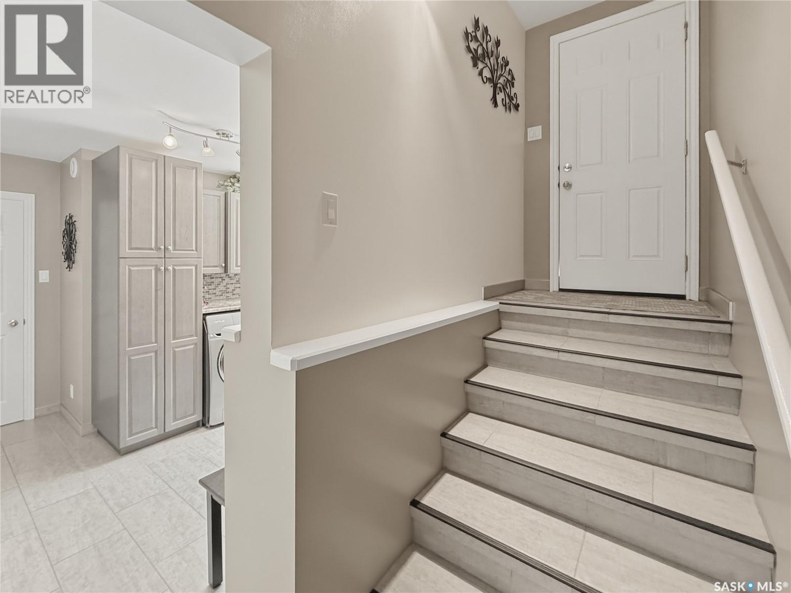 1165 North Hill Drive, Swift Current, Saskatchewan  S9H 1X8 - Photo 40 - SK042857