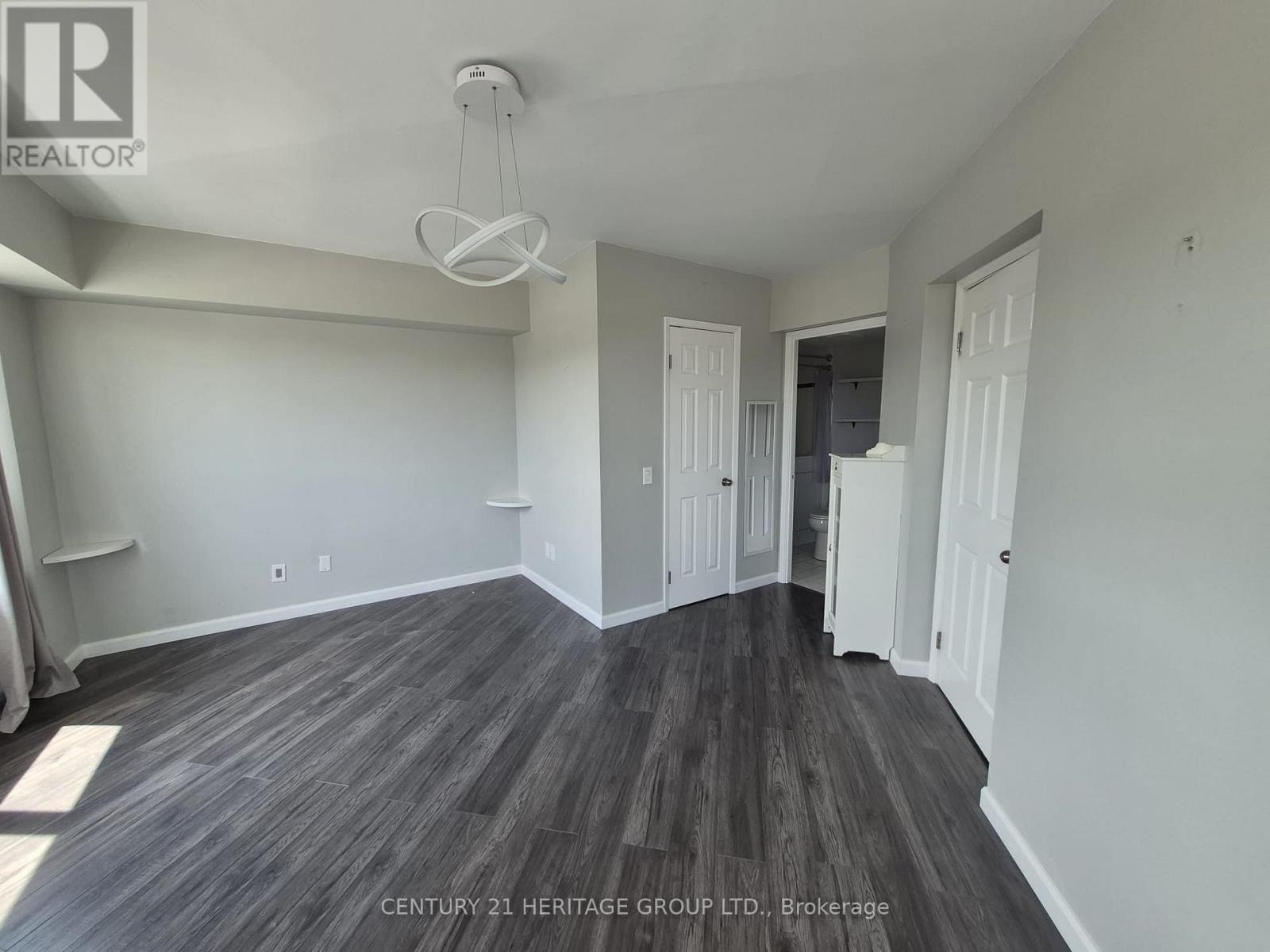 513 - 160 Wellington Street, Aurora, Ontario  L4G 1J3 - Photo 8 - N13579736