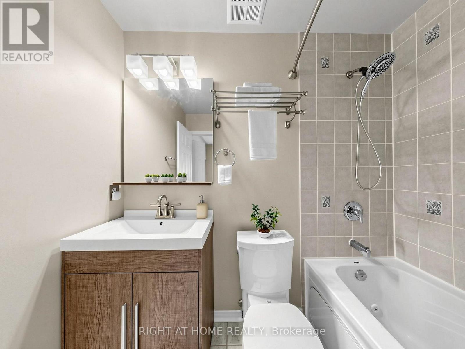 76 - 760 Lawrence Avenue W, Toronto, Ontario  M6A 3E7 - Photo 22 - W13579712