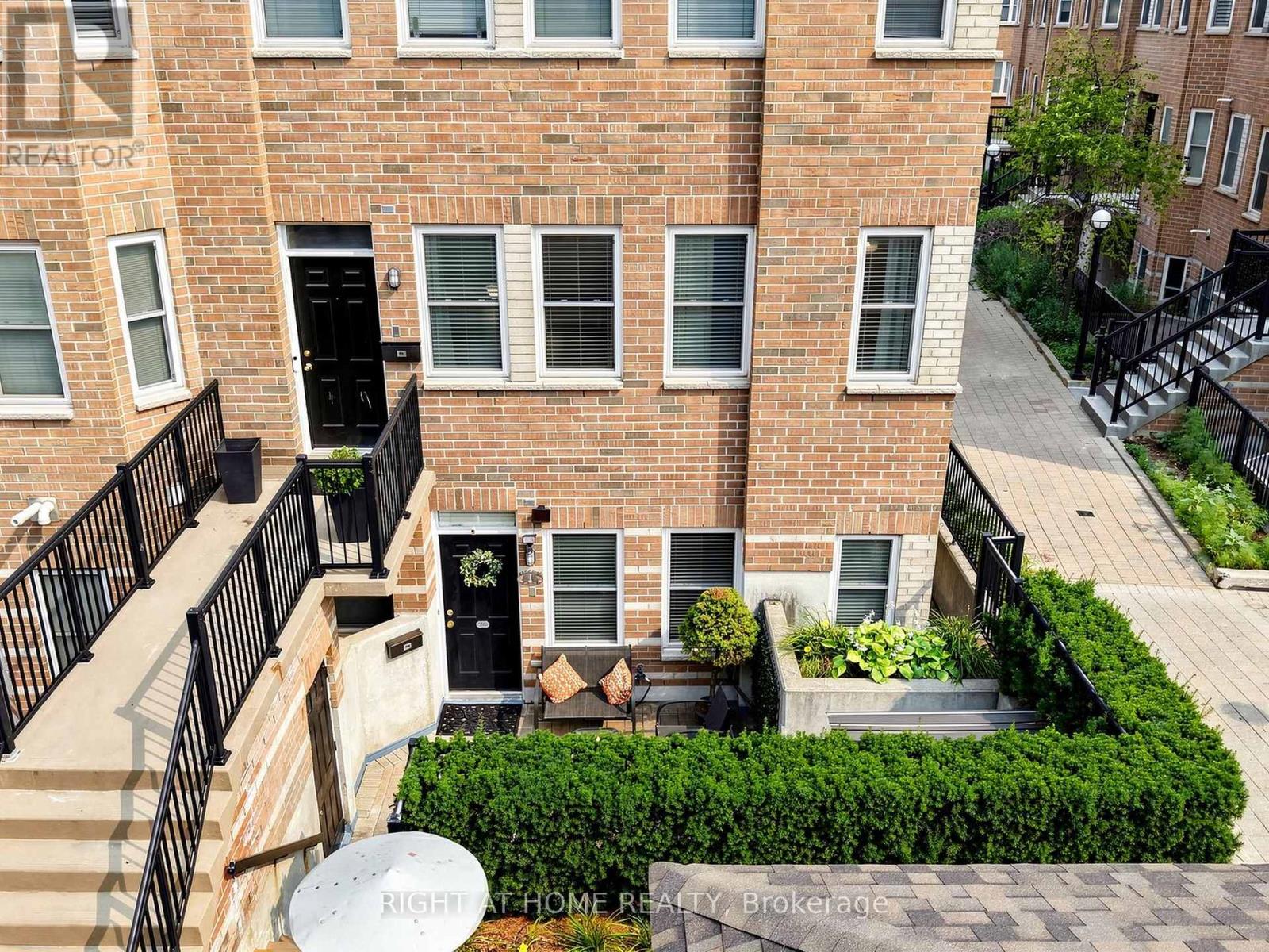 76 - 760 Lawrence Avenue W, Toronto, Ontario  M6A 3E7 - Photo 31 - W13579712