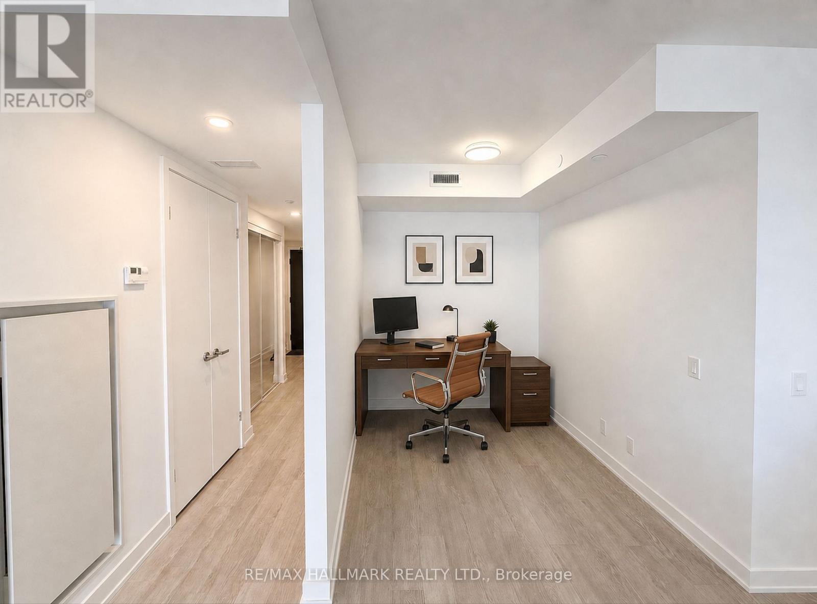 1701 - 88 Queen Street, Toronto, Ontario  M5C 0B6 - Photo 9 - C13578812