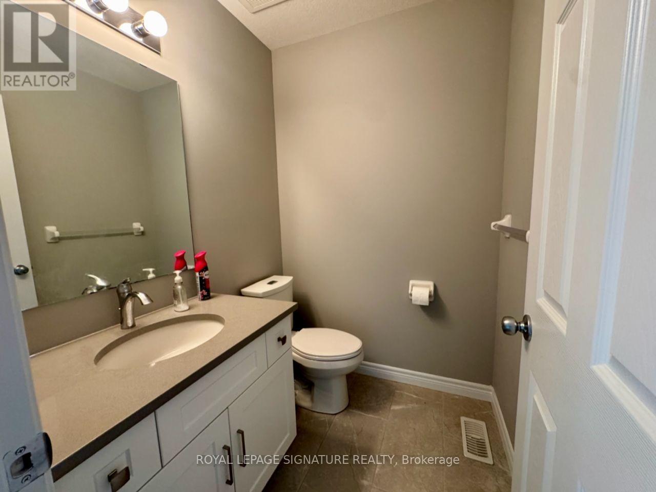 6 Lee Street, Guelph, Ontario  N1E 7H1 - Photo 4 - X13579716