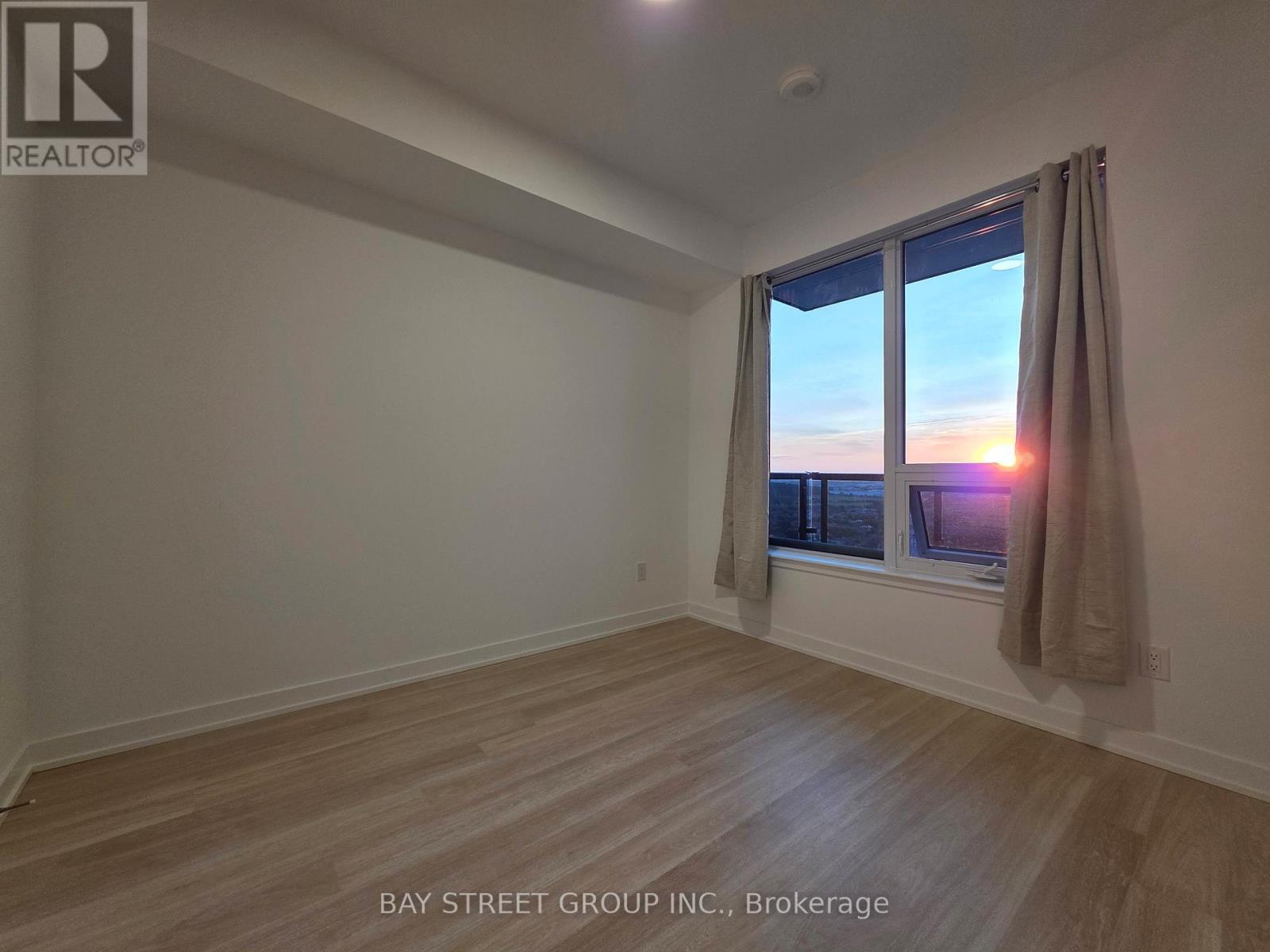 2009 - 5105 Hurontario Street, Mississauga, Ontario  L4Z 0C9 - Photo 8 - W13441412