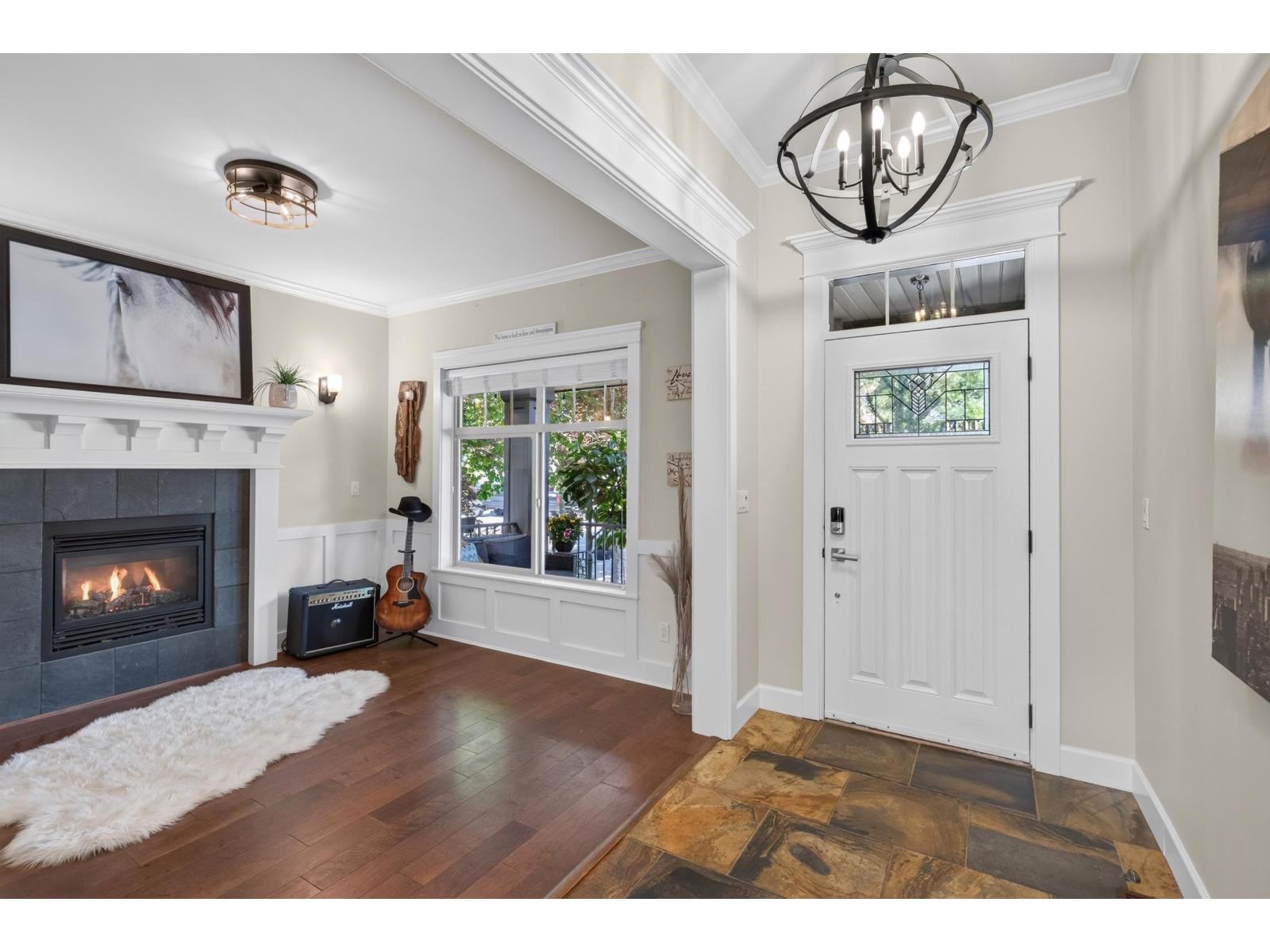7073 194B STREET — photo 3