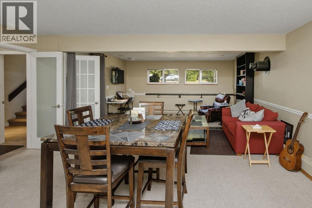 1137 Sunnyside Road, Gibsons, British Columbia  V0N 1V3 - Photo 20 - R3147671