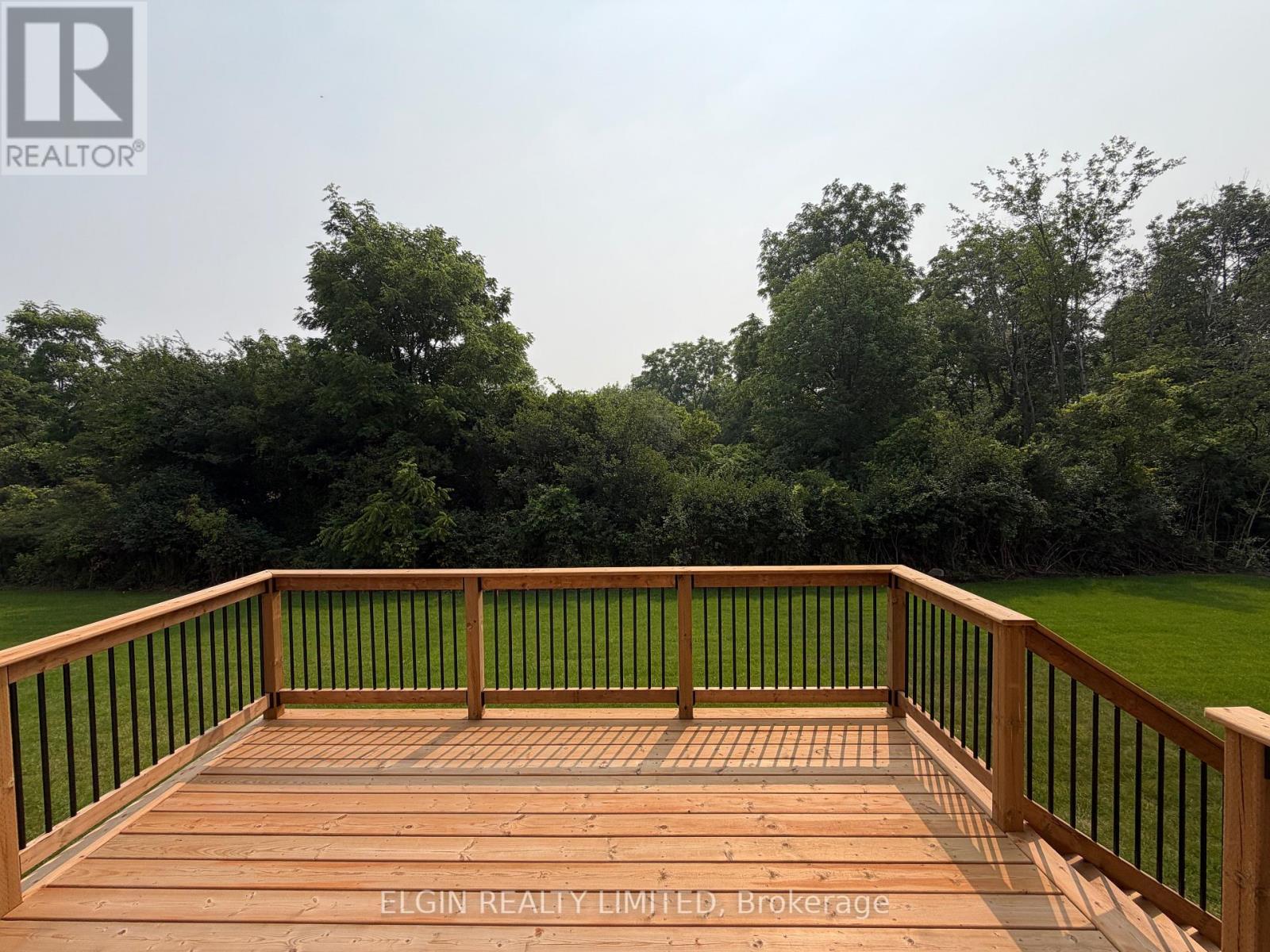 30 Hemlock Crescent, Aylmer, Ontario  N5H 0C1 - Photo 2 - X13572660