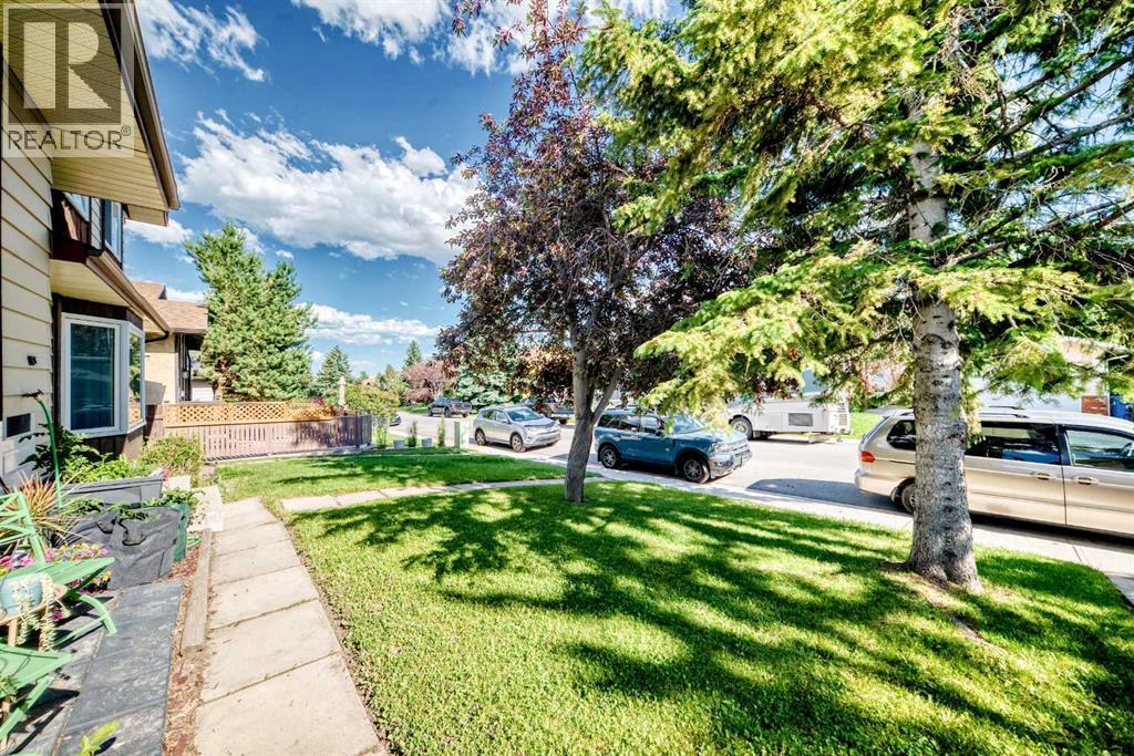 111 Bermondsey Way Nw, Calgary, Alberta  T3K 1V5 - Photo 41 - A2328618