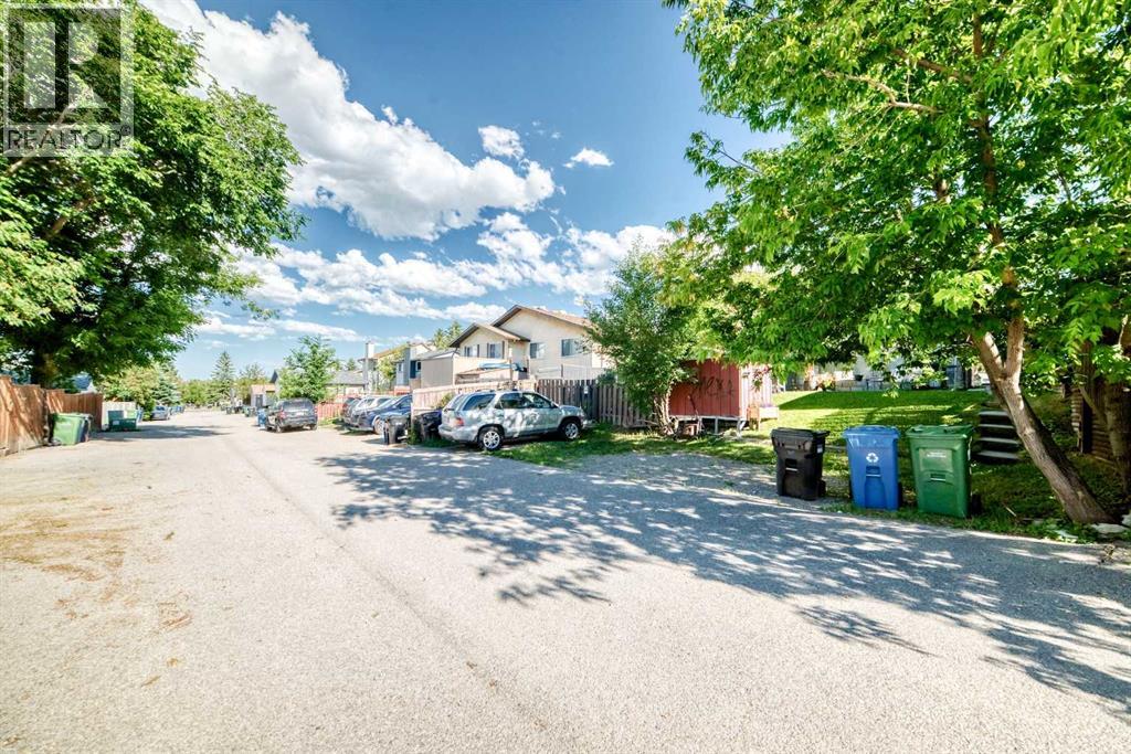 111 Bermondsey Way Nw, Calgary, Alberta  T3K 1V5 - Photo 40 - A2328618