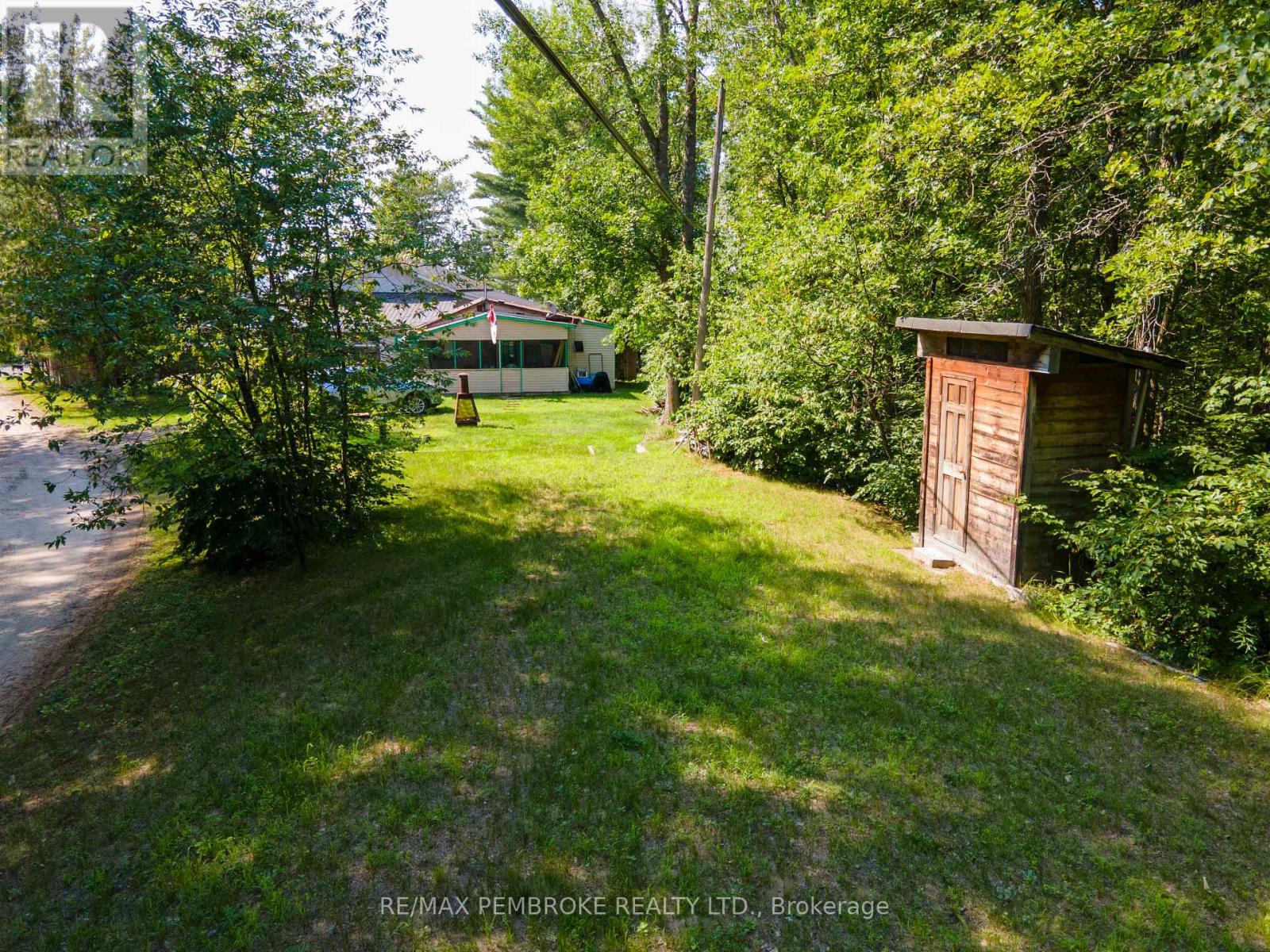 19b Moores Beach Road, Whitewater Region, Ontario  K0J 2L0 - Photo 3 - X13579796