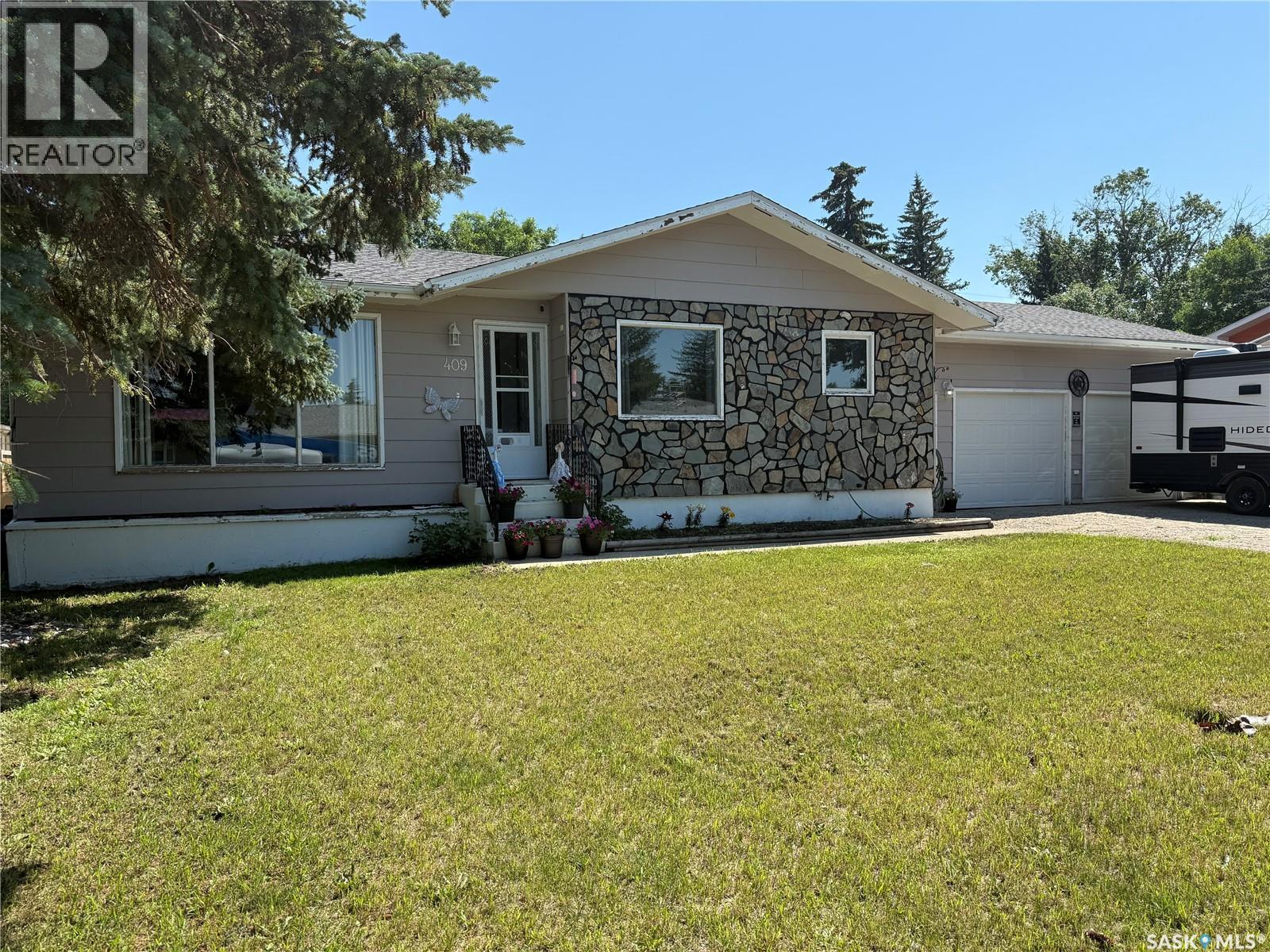 409 McKay STREET, Radville, Saskatchewan