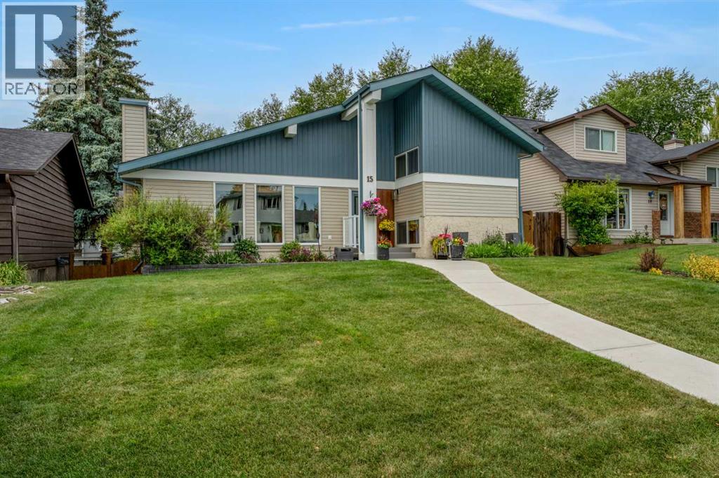 15 Lock Crescent, Okotoks, Alberta  T1S 1E7 - Photo 2 - A2329199