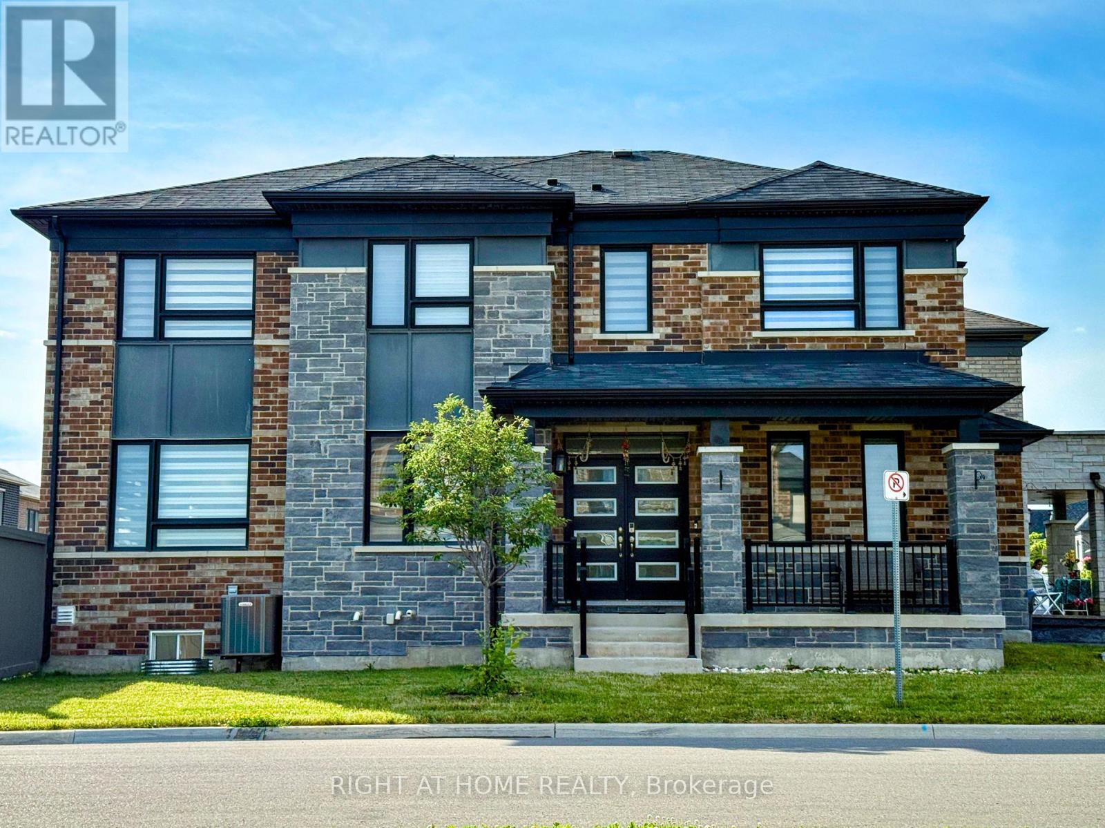 30 BOOTHILL DRIVE, Brampton, Ontario