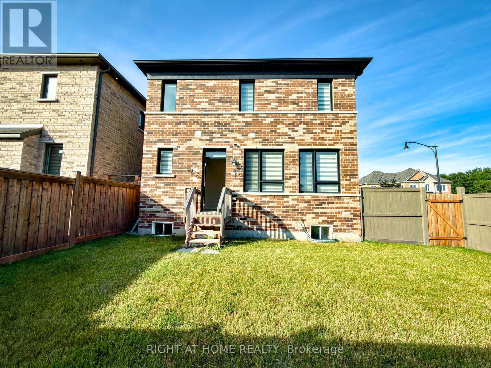 30 Boothill Drive, Brampton, Ontario  L7A 5E4 - Photo 43 - W13530426