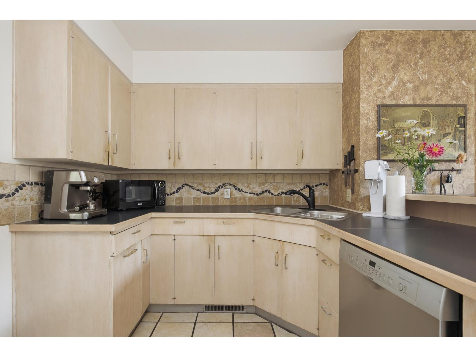 2822 Upland Crescent, Abbotsford, British Columbia  V2T 2E9 - Photo 3 - R3146007