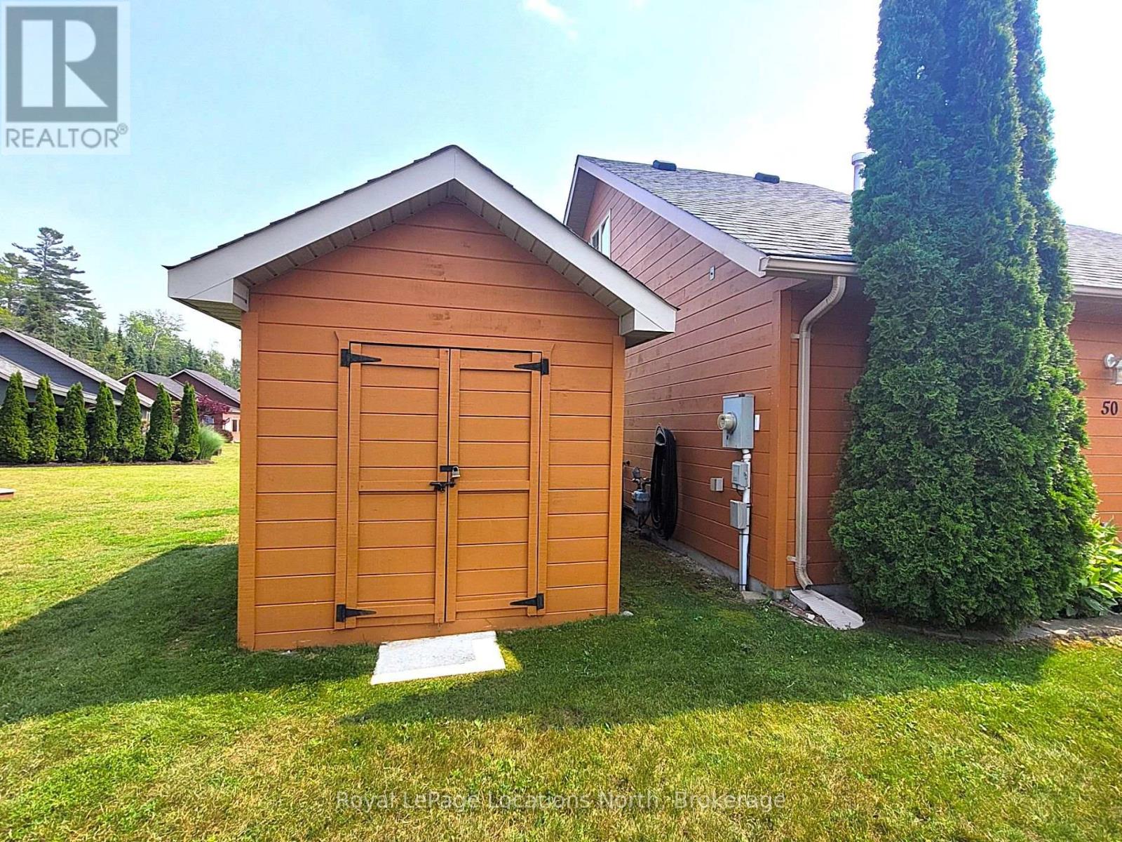 50 Cabin Crescent, Wasaga Beach, Ontario  L9Z 1X7 - Photo 3 - S13574550