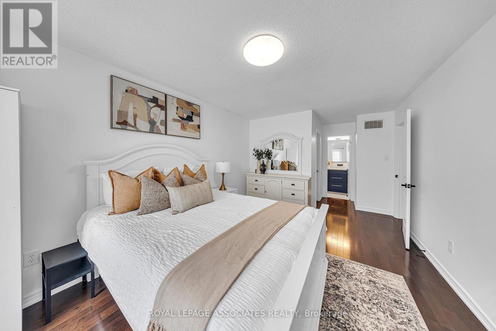 5 Mead Terrace, Markham, Ontario  L6E 1E5 - Photo 37 - N13579170