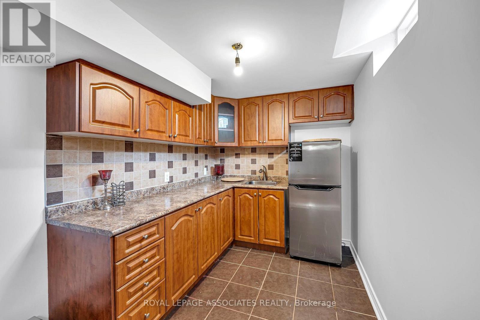 5 Mead Terrace, Markham, Ontario  L6E 1E5 - Photo 41 - N13579170