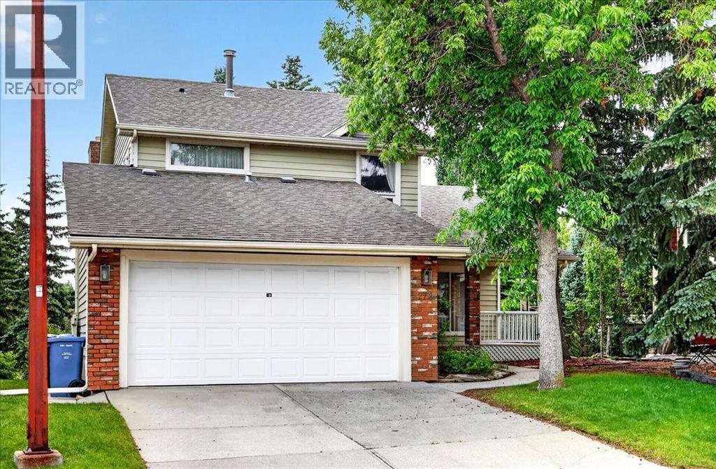 212 Stravanan Bay SW, Calgary, Alberta  T3H 1H4 - Photo 2 - A2327800