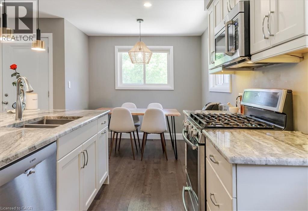 74 Greeningdon Drive, Hamilton, Ontario  L9A 3A7 - Photo 9 - 40836374