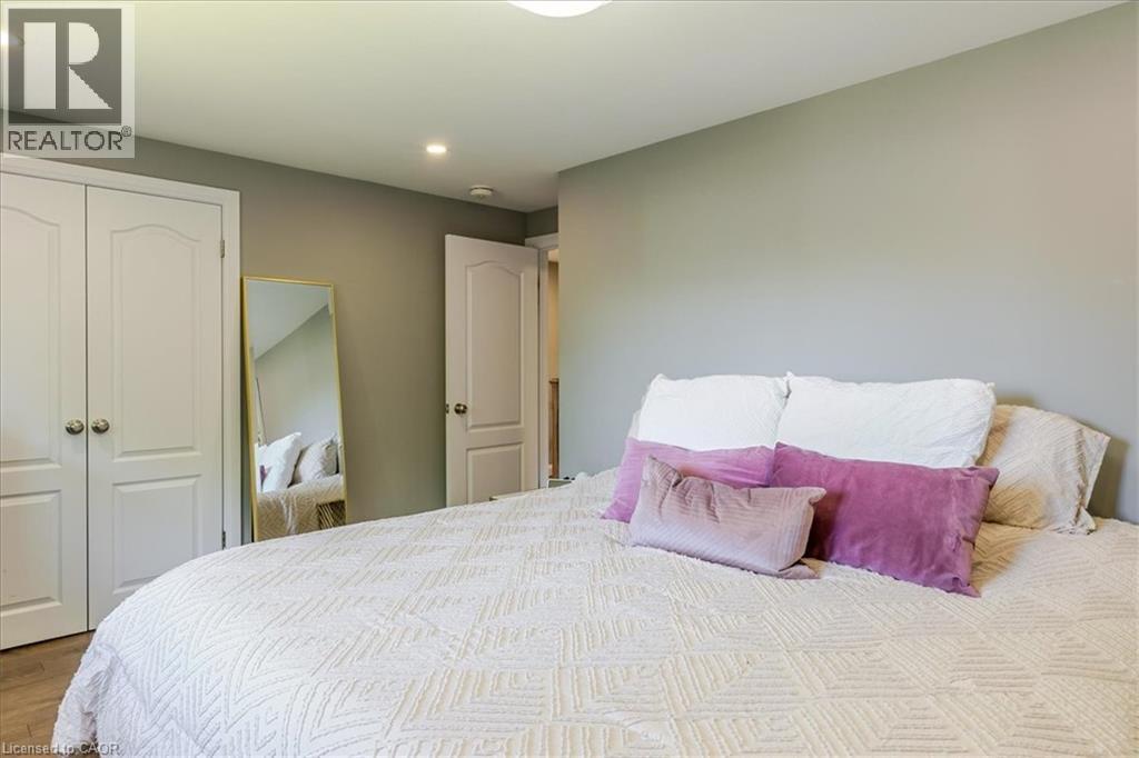 74 Greeningdon Drive, Hamilton, Ontario  L9A 3A7 - Photo 20 - 40836374