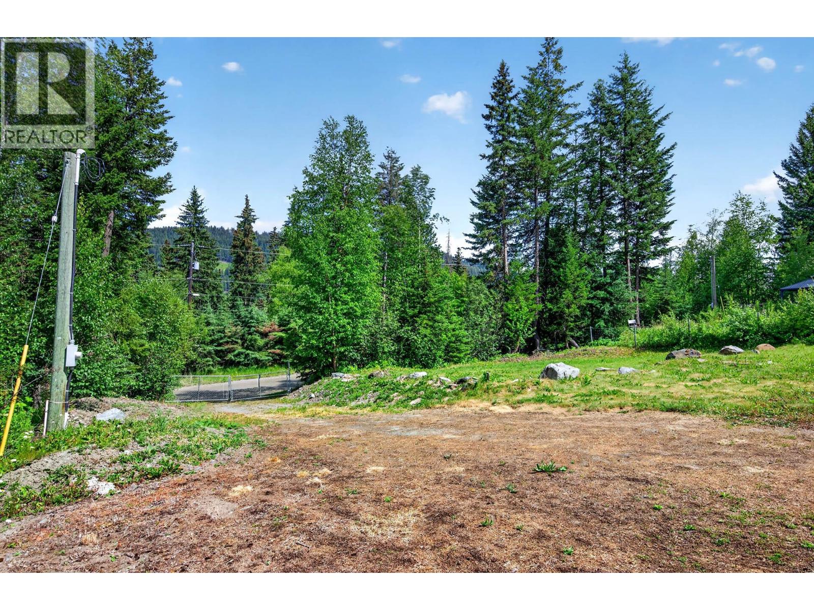 9199 KNOUFF LAKE Road — photo 20